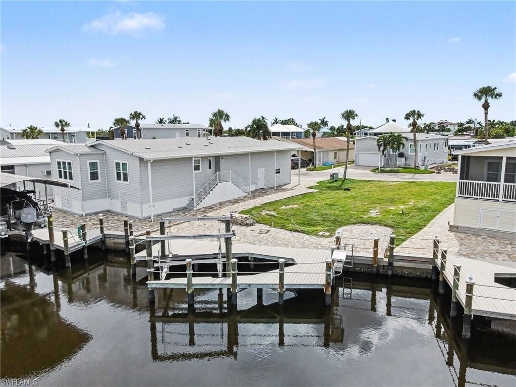BAYSIDE ESTATES - Land