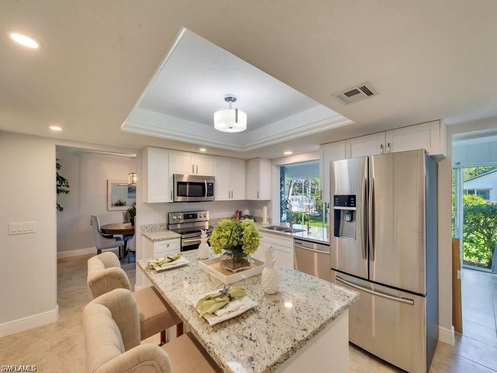 PARK WEST VILLAS - Residential