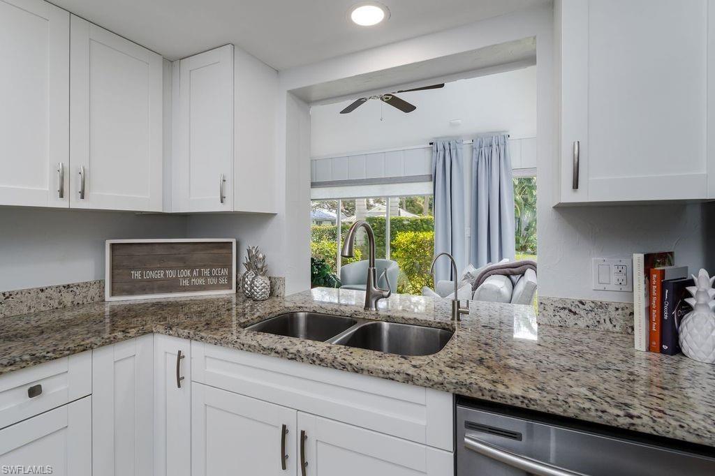 PARK WEST VILLAS - Residential