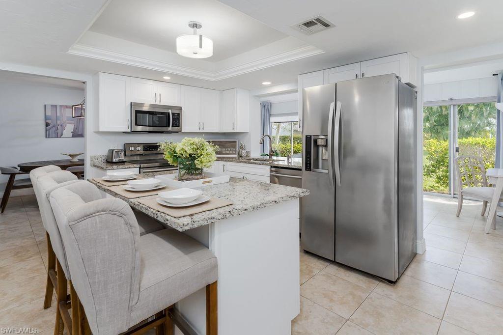 PARK WEST VILLAS - Residential
