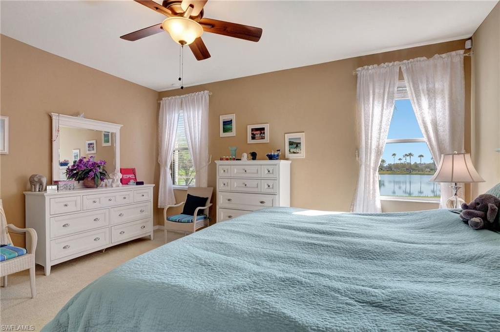 TOWN LAKES - Residential