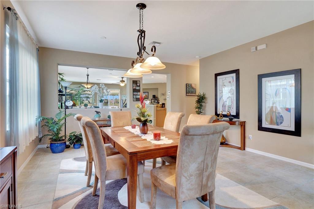 TOWN LAKES - Residential