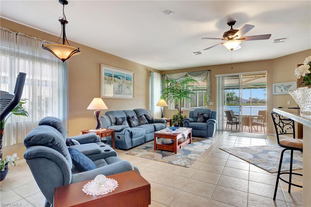 TOWN LAKES - Residential