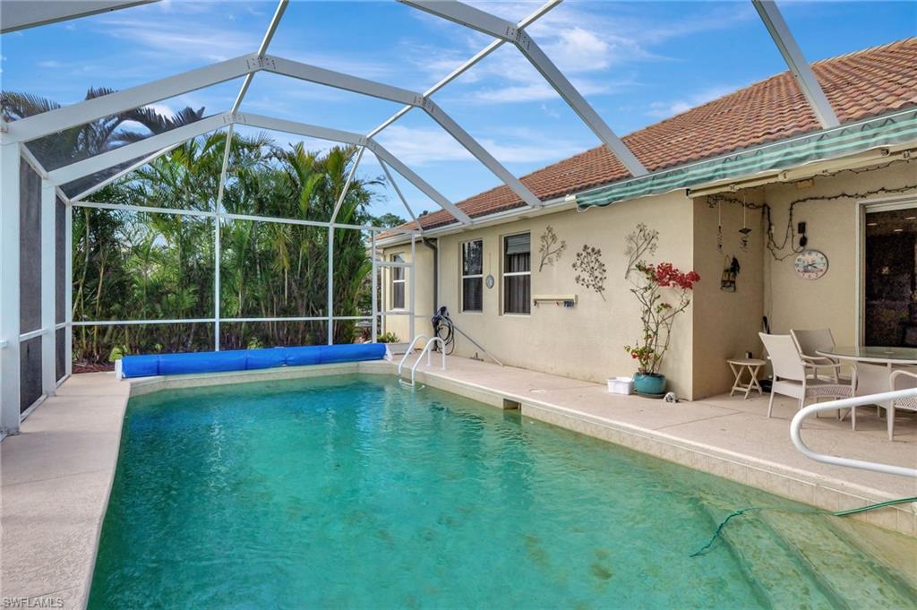 TOWN LAKES - Residential