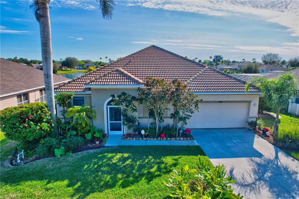 TOWN LAKES - Residential