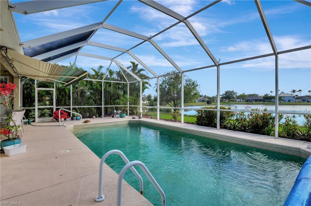 TOWN LAKES - Residential