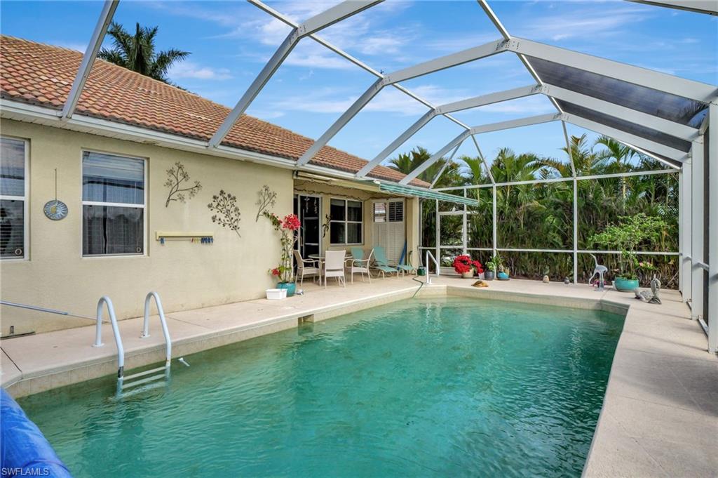 TOWN LAKES - Residential