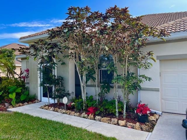 TOWN LAKES - Residential