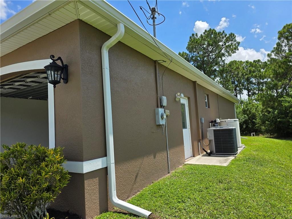 LEHIGH ACRES - Residential