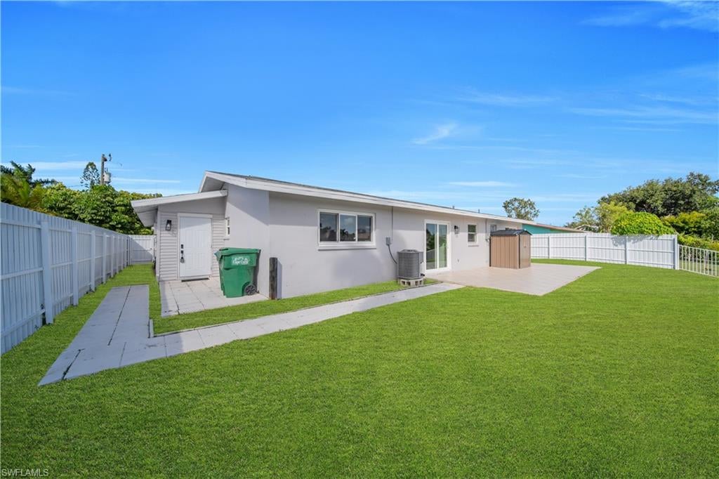 CAPE CORAL - Residential