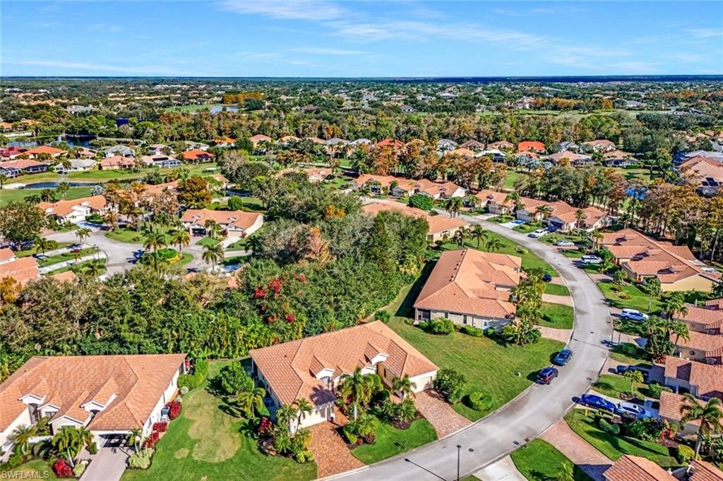 HUNTERS RIDGE - Residential