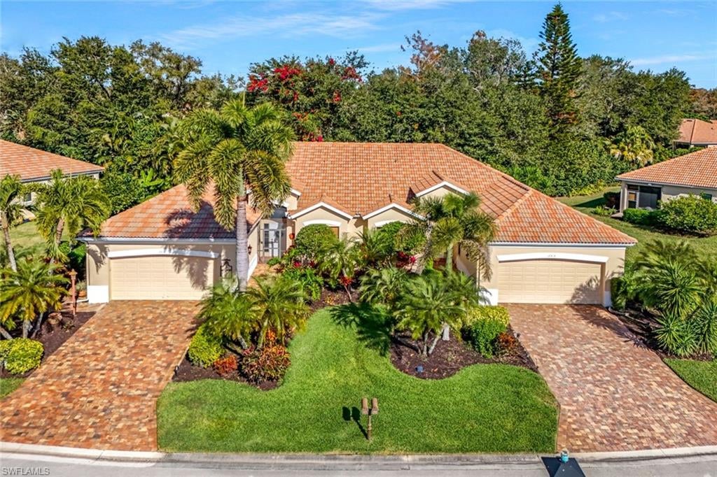 HUNTERS RIDGE - Residential