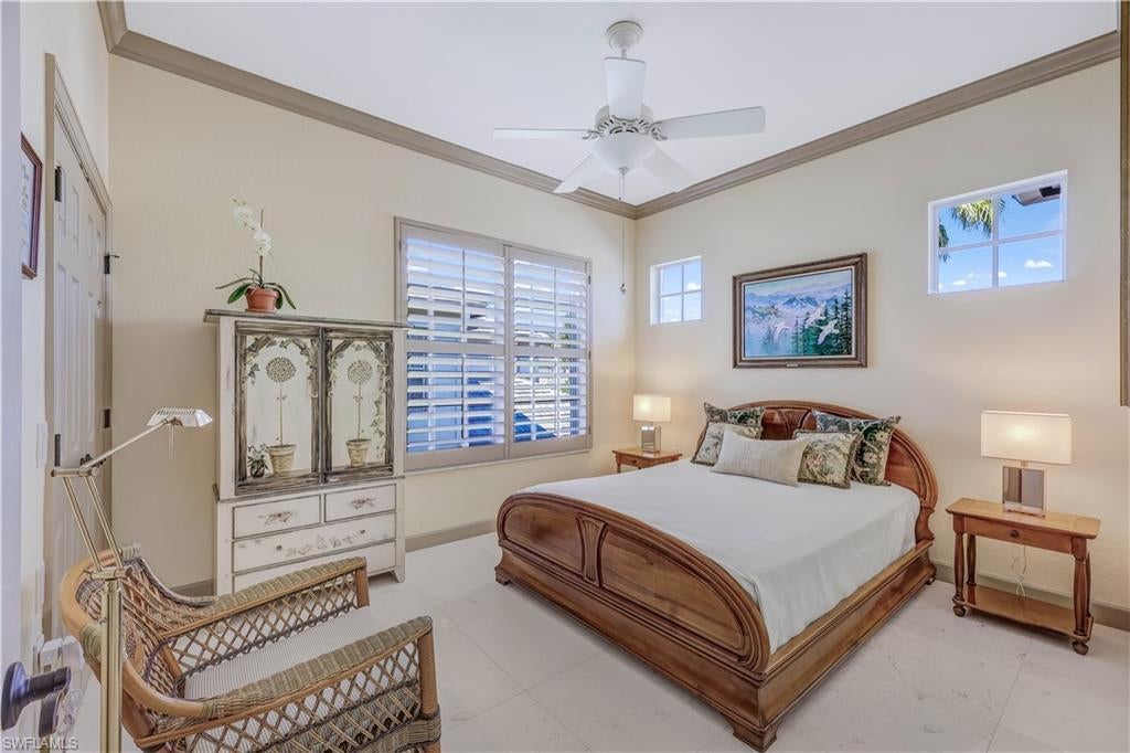 OAK HAMMOCK - Residential
