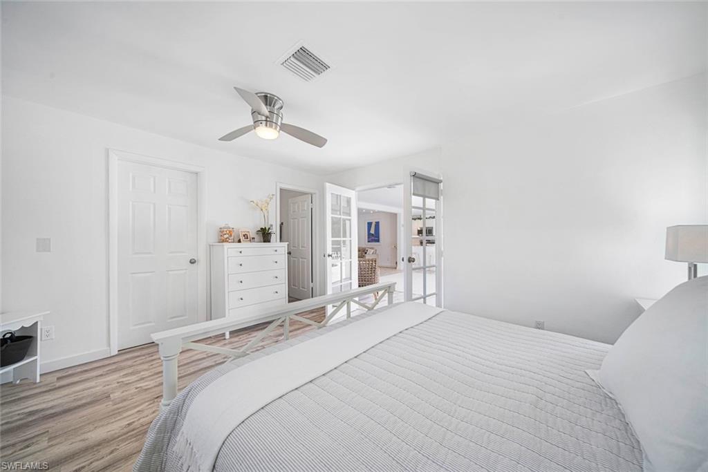 SANIBEL BAYOUS - Residential