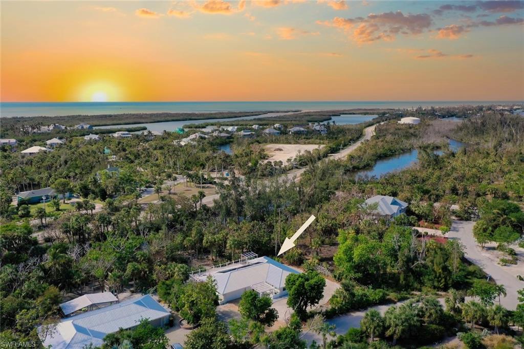 SANIBEL BAYOUS - Residential