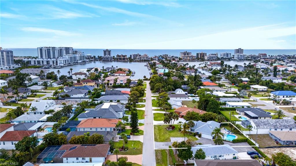 NAPLES PARK - Residential Income