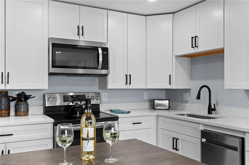 NAPLES PARK - Residential Income