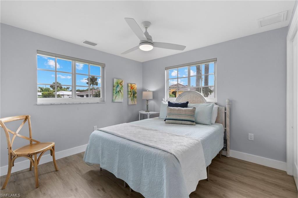 NAPLES PARK - Residential Income