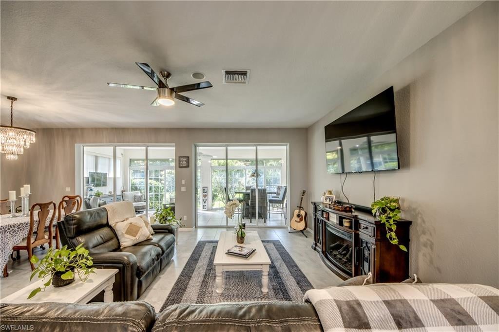 DEL VERA COUNTRY CLUB - Residential