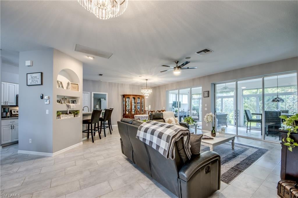 DEL VERA COUNTRY CLUB - Residential