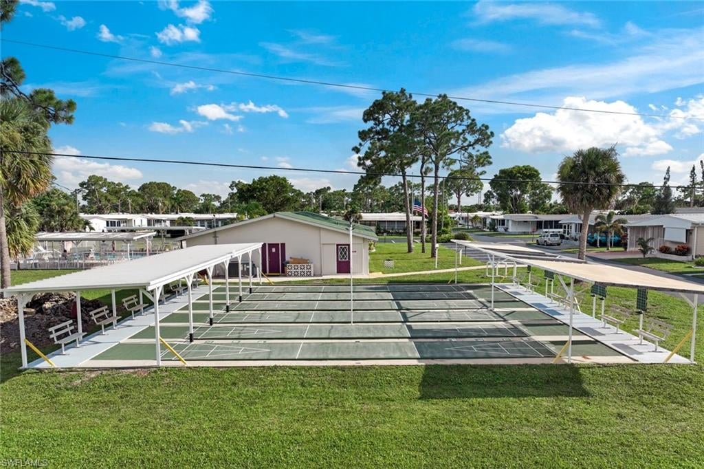 LAZY DAYS MOBILE VILLAGE - Residential