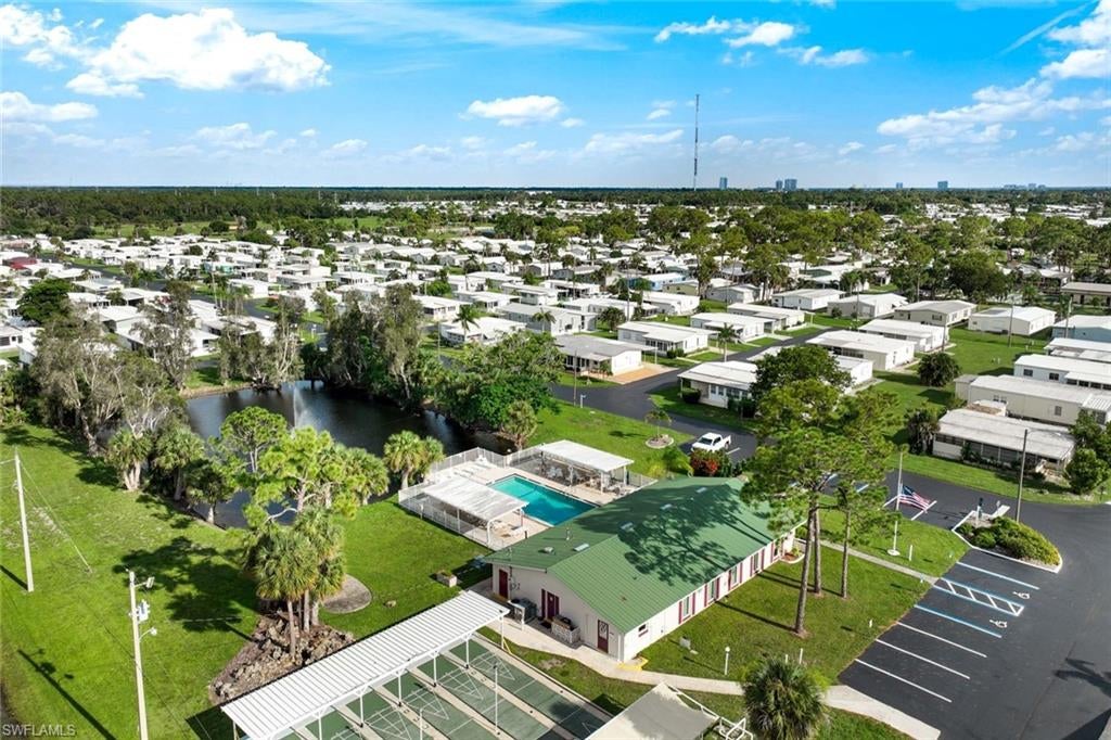 LAZY DAYS MOBILE VILLAGE - Residential