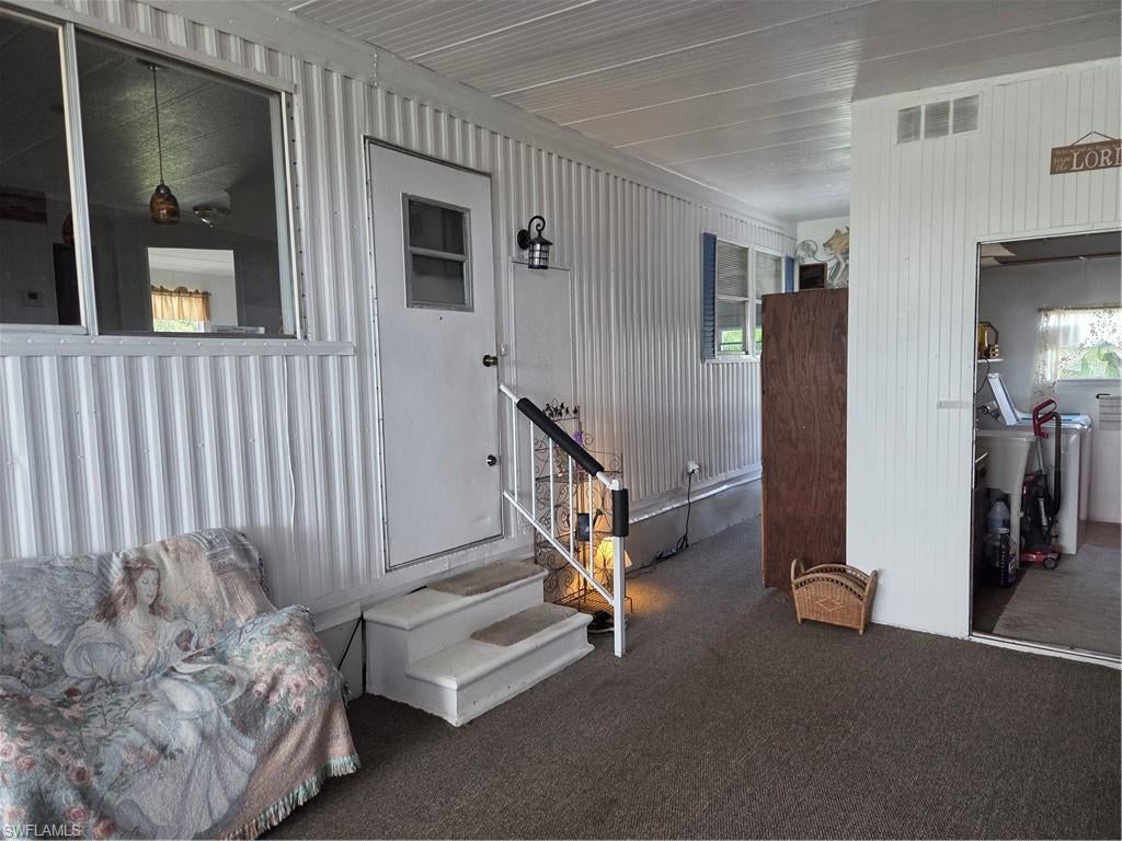 LAZY DAYS MOBILE VILLAGE - Residential