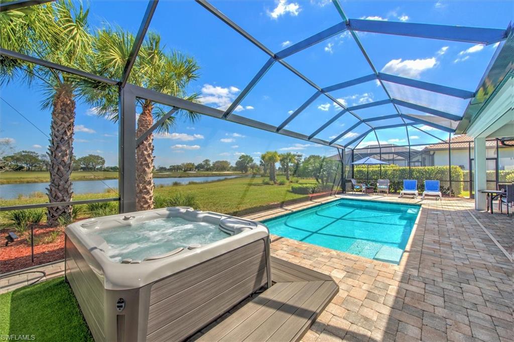 COUNTRY CLUB - Residential