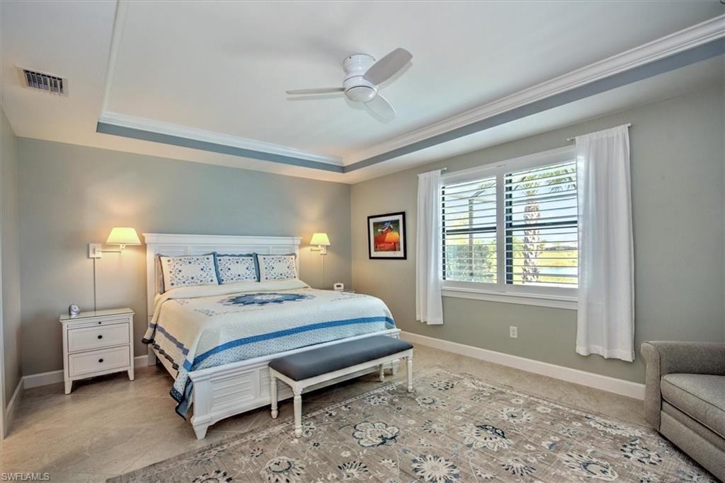 COUNTRY CLUB - Residential