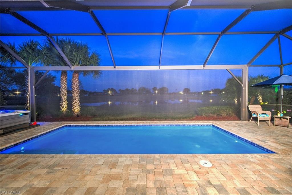 COUNTRY CLUB - Residential