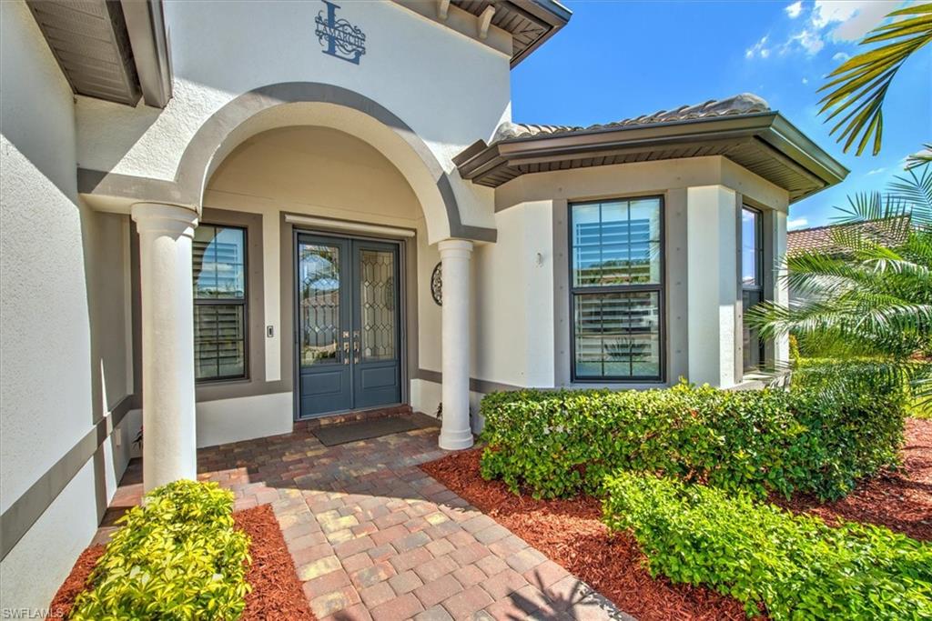 COUNTRY CLUB - Residential
