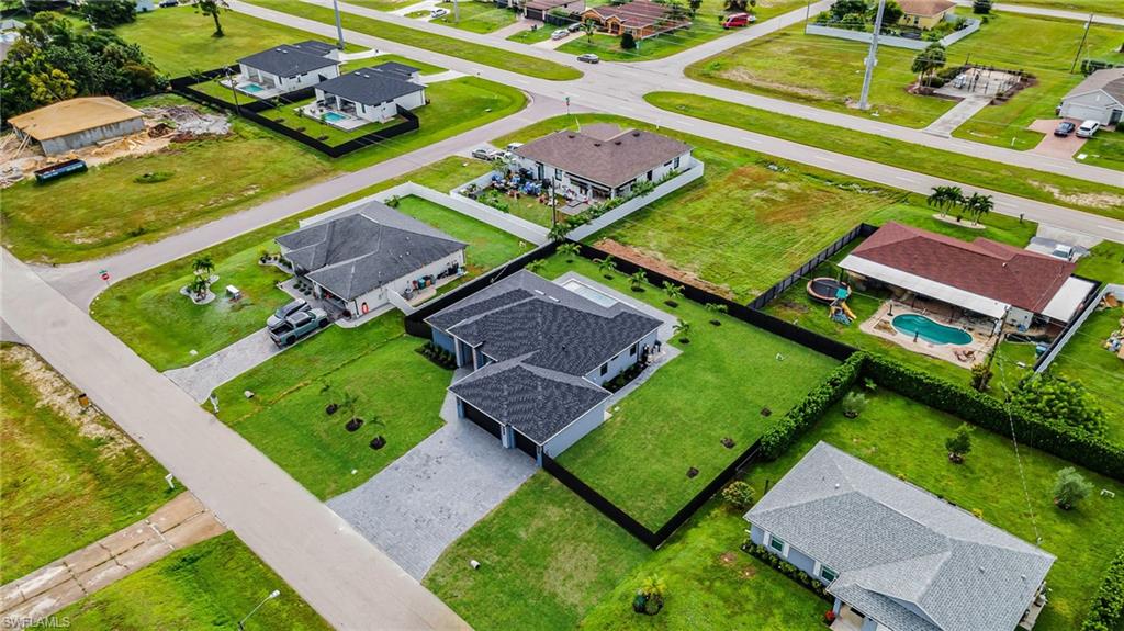 CAPE CORAL - Residential