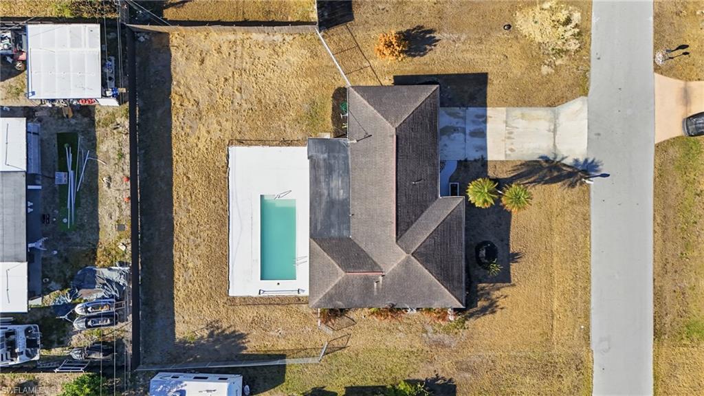 COUNTRY CLUB ESTATES - Residential