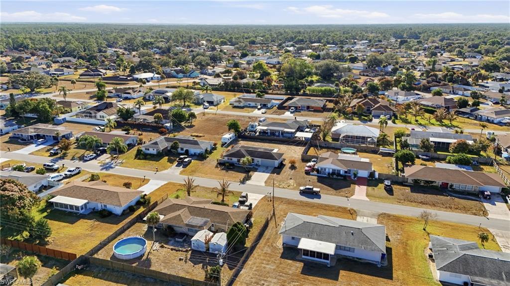 COUNTRY CLUB ESTATES - Residential