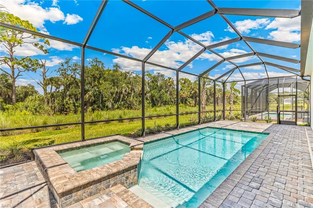 DEL WEBB OAK CREEK - Residential