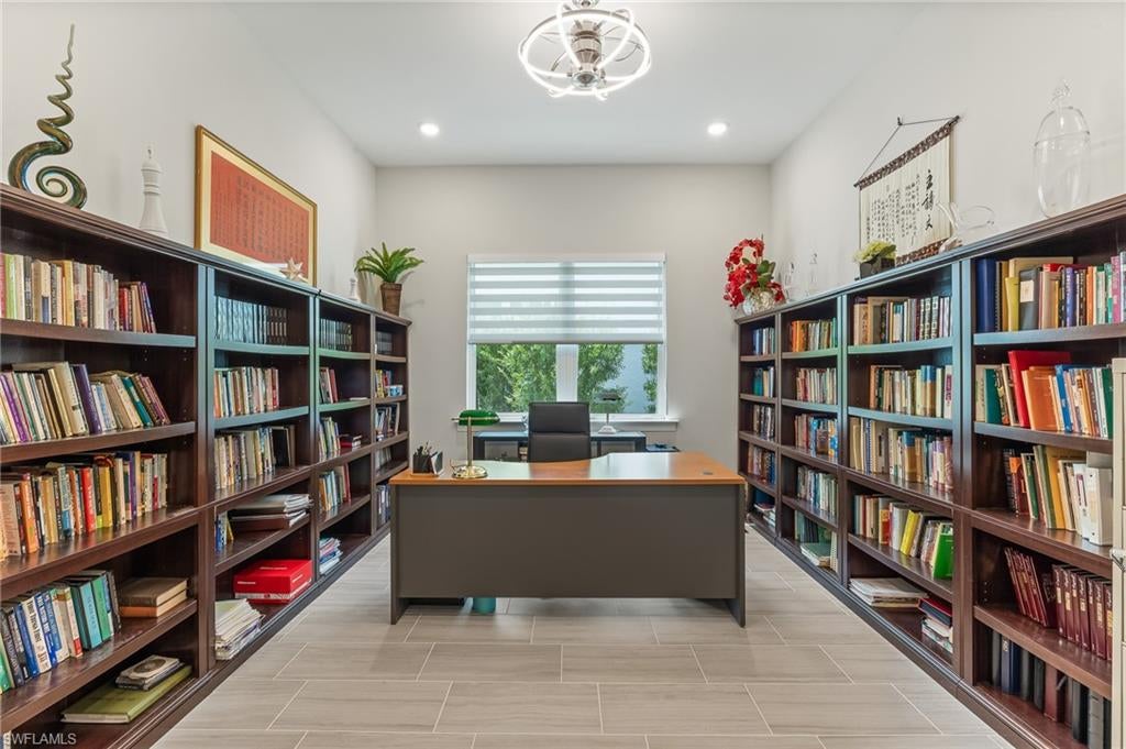 DEL WEBB OAK CREEK - Residential