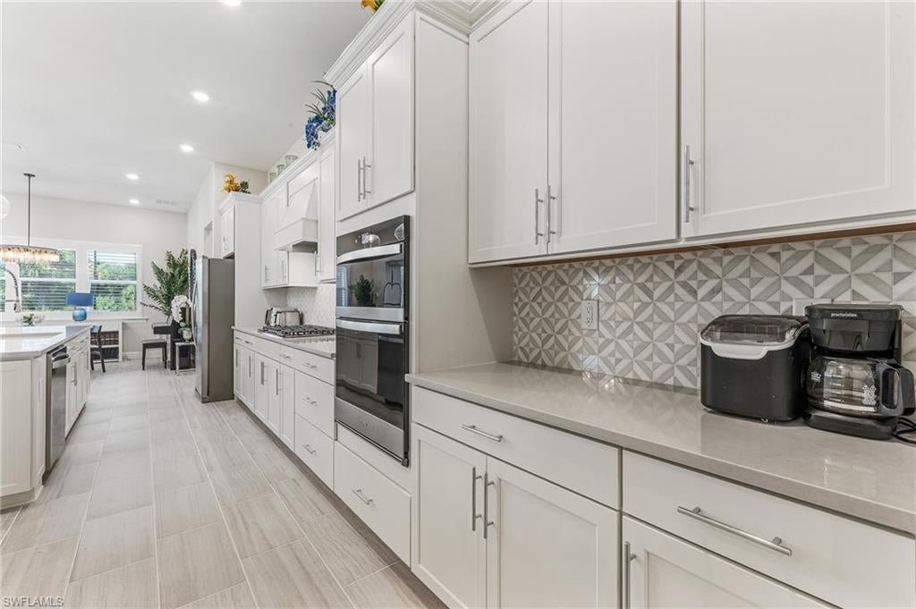 DEL WEBB OAK CREEK - Residential