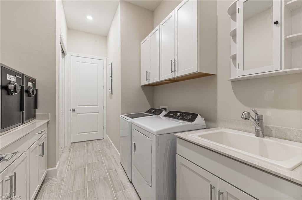 DEL WEBB OAK CREEK - Residential
