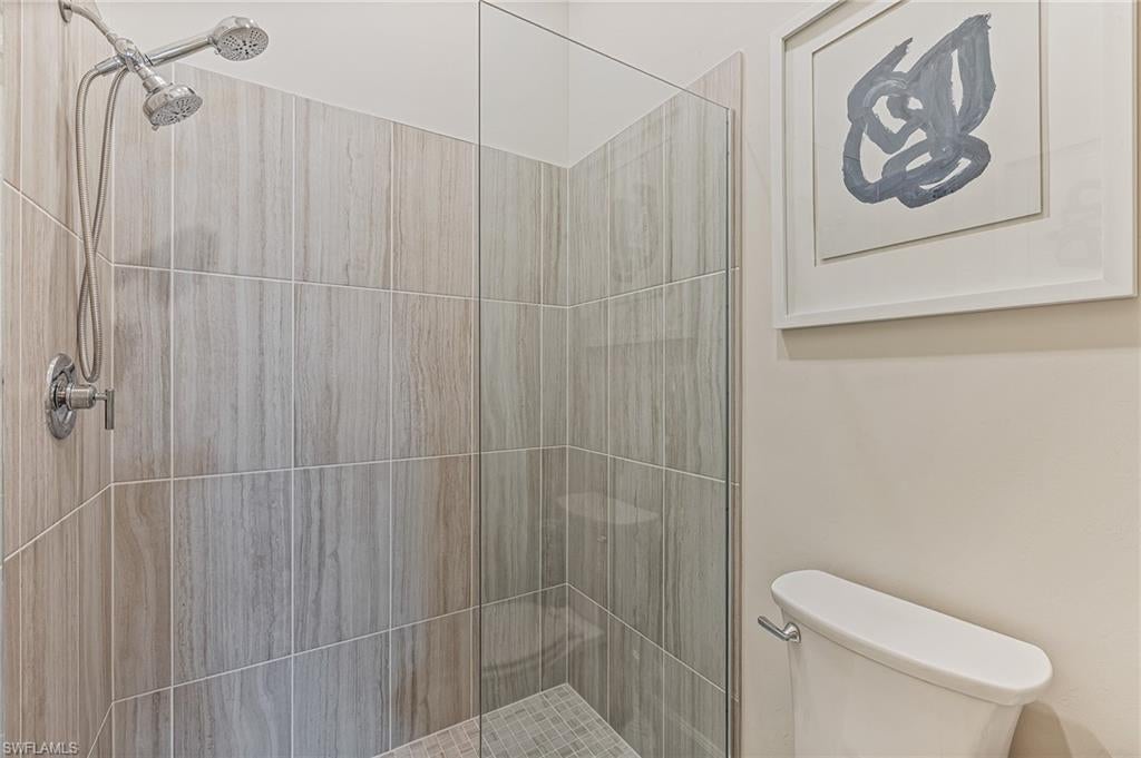 DEL WEBB OAK CREEK - Residential
