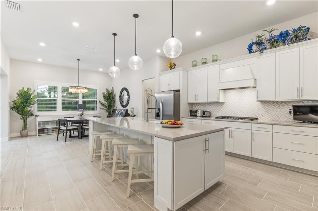 DEL WEBB OAK CREEK - Residential