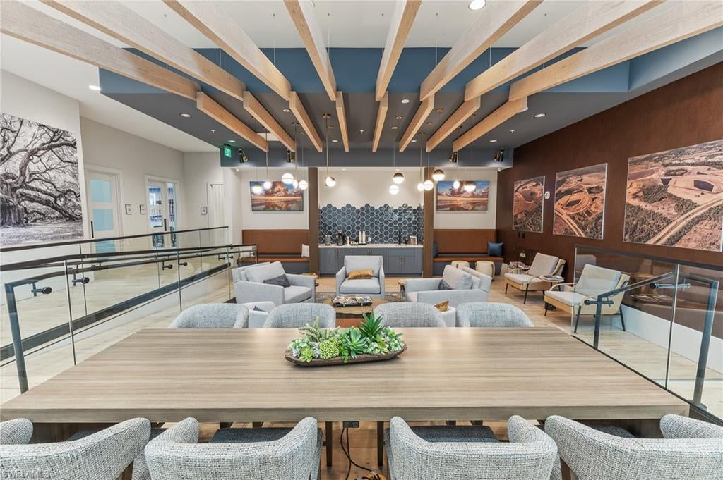 DEL WEBB OAK CREEK - Residential