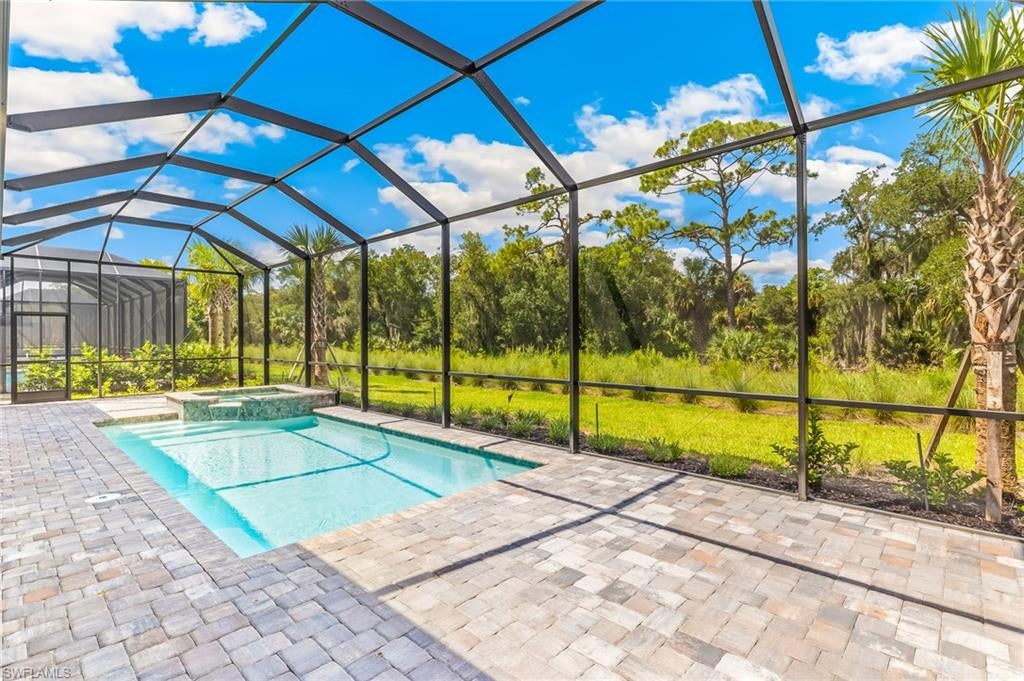 DEL WEBB OAK CREEK - Residential