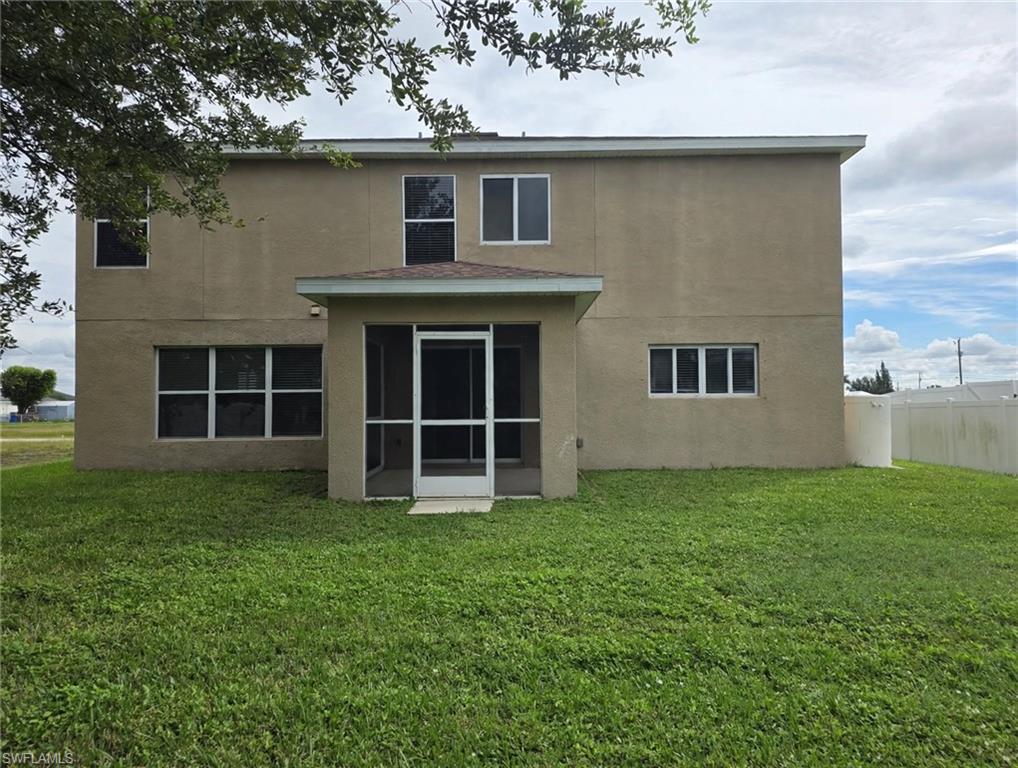 CAPE CORAL - Residential