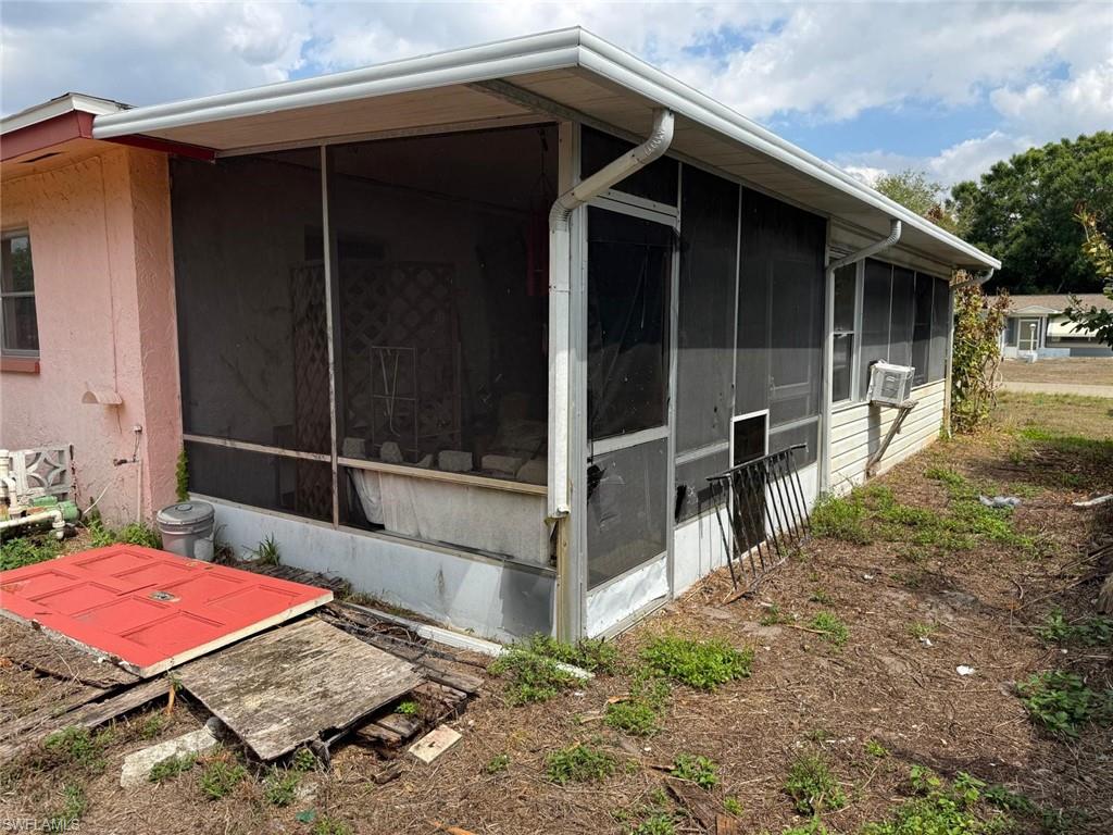 LEHIGH ACRES - Residential