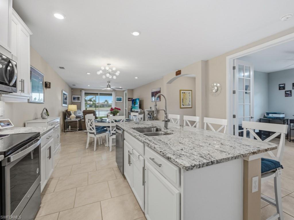 CORAL HARBOR - Residential