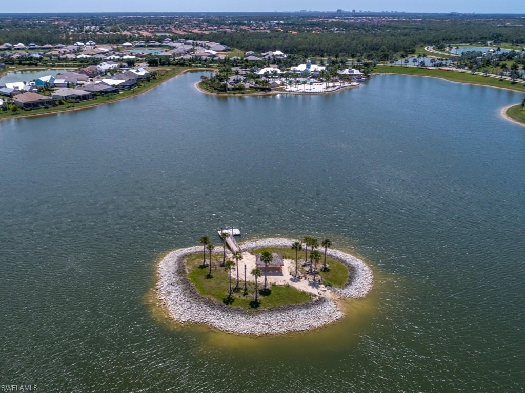 CORAL HARBOR - Residential