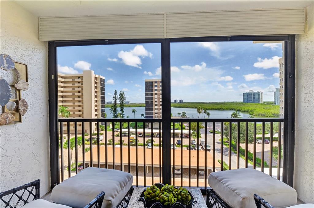 VANDERBILT SURF COLONY - Residential