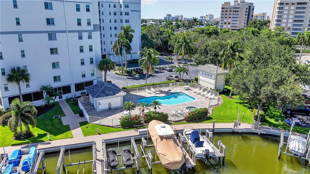 VANDERBILT SURF COLONY - Residential
