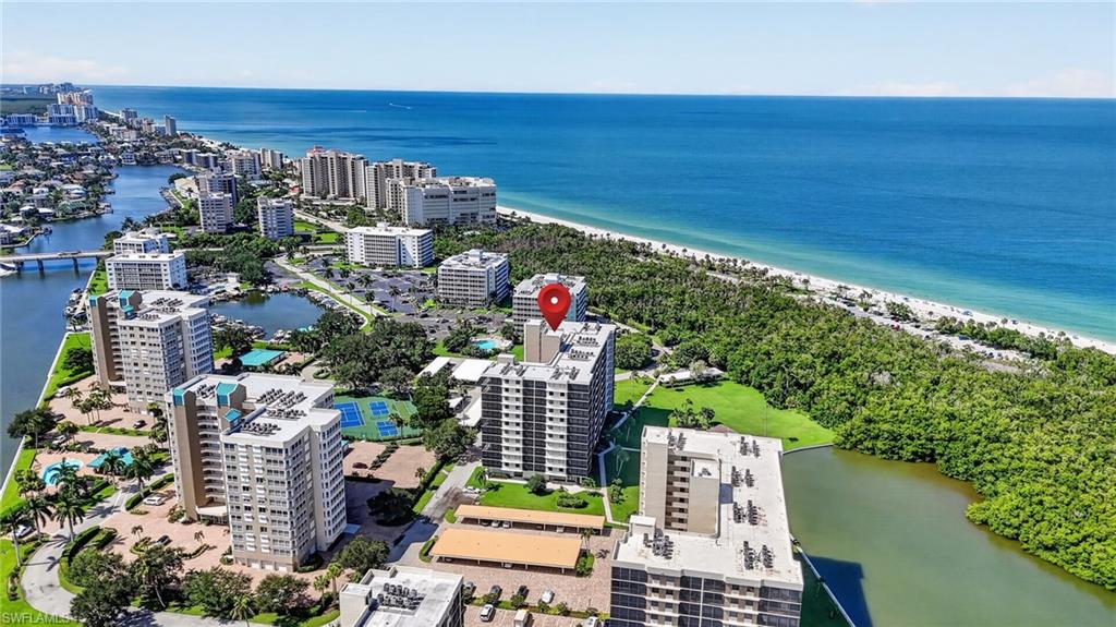 VANDERBILT SURF COLONY - Residential