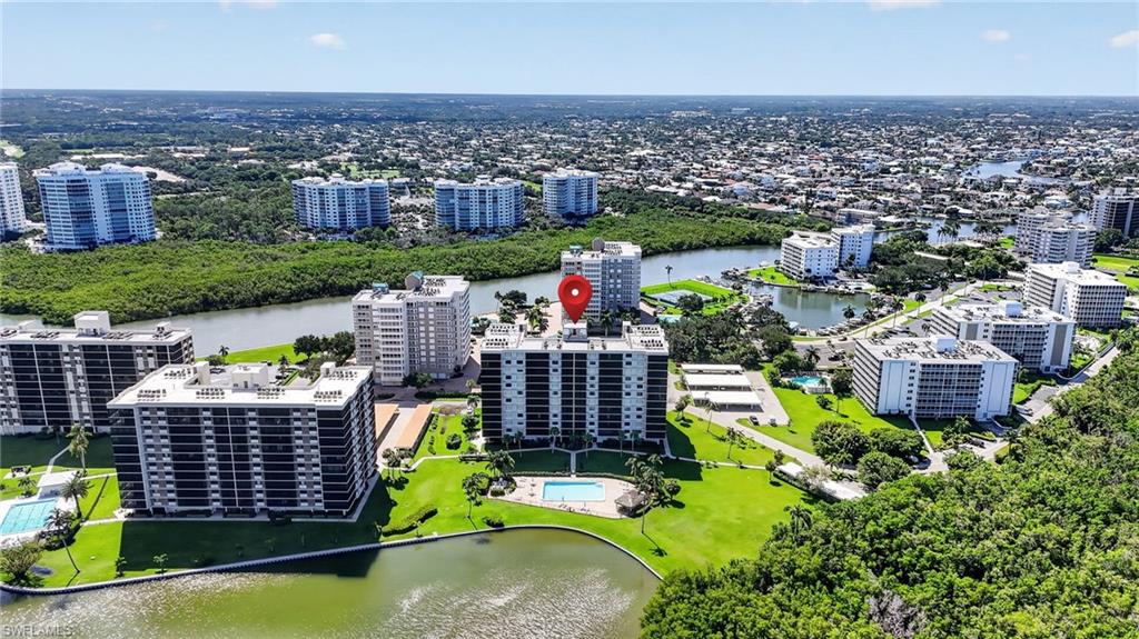 VANDERBILT SURF COLONY - Residential